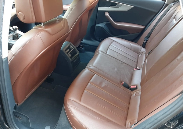 Audi A4 cena 79900 przebieg: 171000, rok produkcji 2016 z Zielonka małe 172